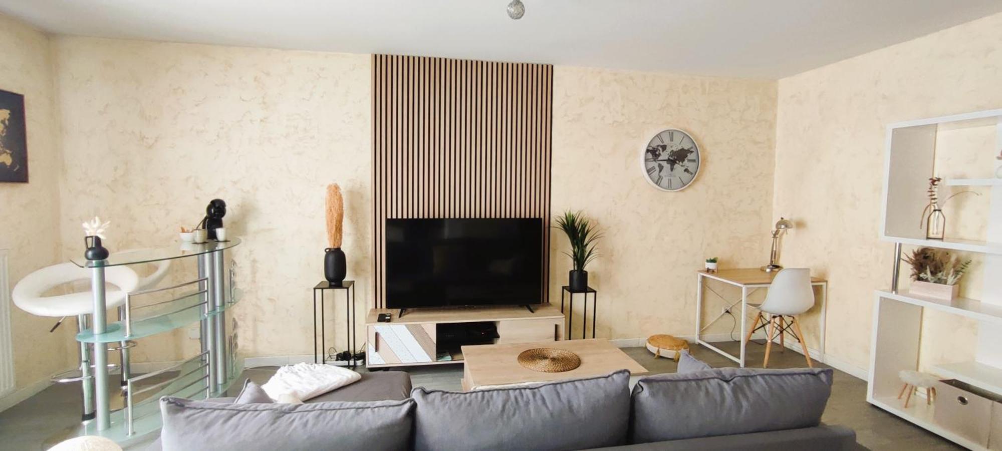 Cosy Appart - Balcon, Parking, Spacieux T2 - Proche Eurexpo Stade Saint-Priest  Zewnętrze zdjęcie
